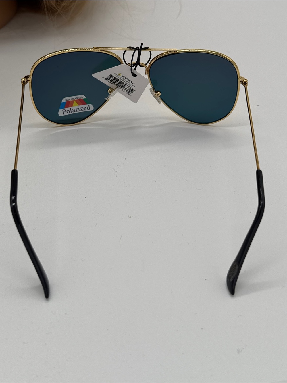 Red Gradient Polarized Aviators - Picture 3 of 4